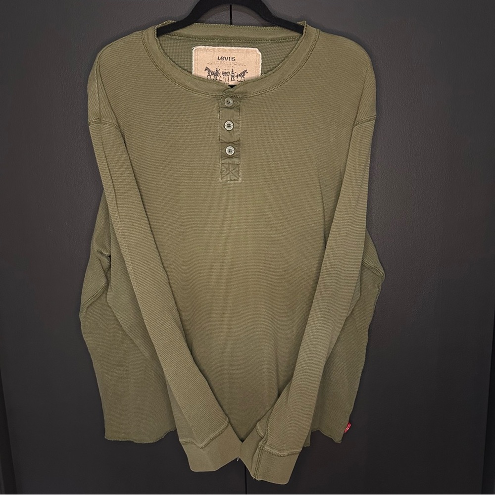 Levi's Military Olive Green Henley Shirt Size XL